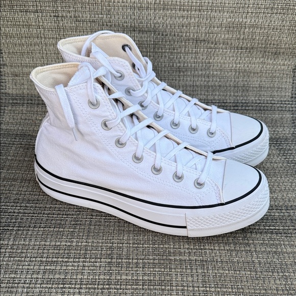 Converse Shoes - Converse Chuck Taylor All Star Lift Platform Hi-Top White Womens Canvas Sneakers